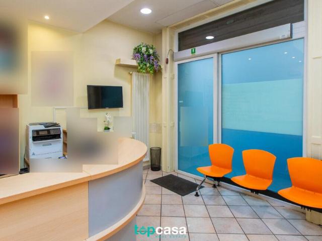 Locale Commerciale in vendita a San Michele, Busto Arsizio