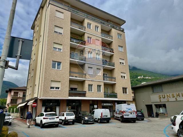 Locale Commerciale in affitto a Sant'Agata, Piemonte
