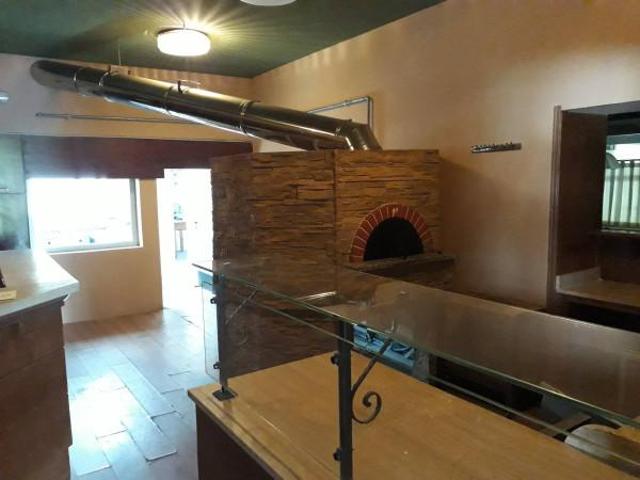 Locale Commerciale in affitto a Paganico, Capannori