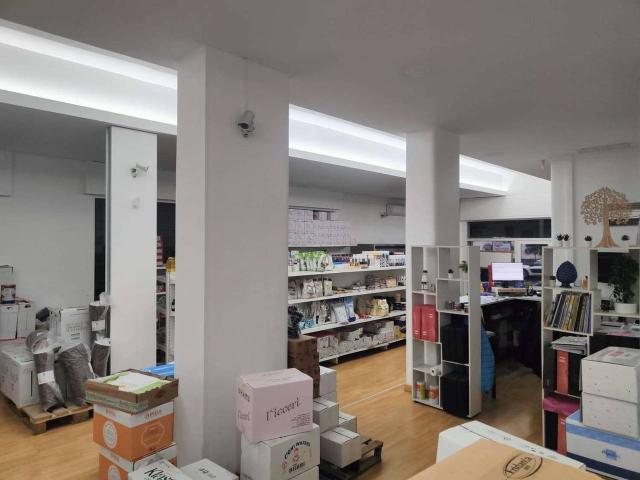 Locale Commerciale in affitto a San Giovanni Galermo-Trappeto-Cibali, Catania
