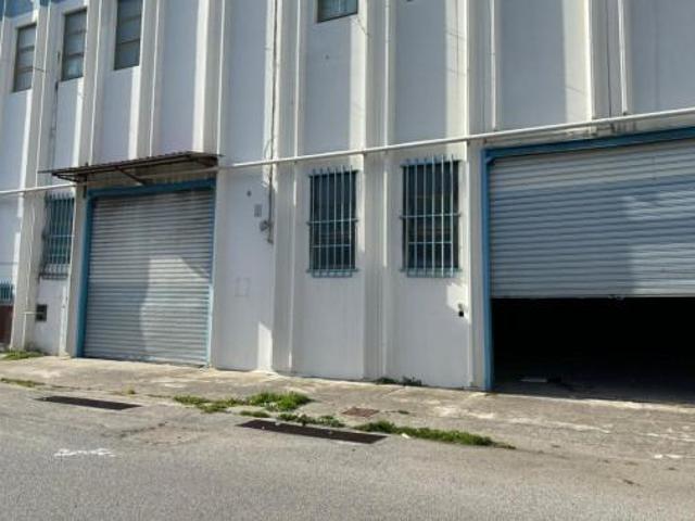 Locale Commerciale in affitto a Dulcino, Calabria