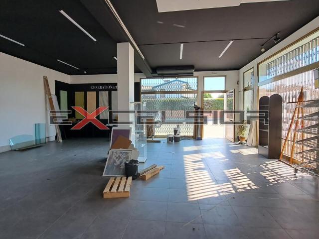 Locale Commerciale in affitto a San Giuseppe, Cavarzere