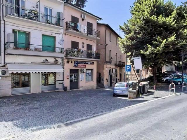 Locale Commerciale in affitto a Roma Capitale, Lazio