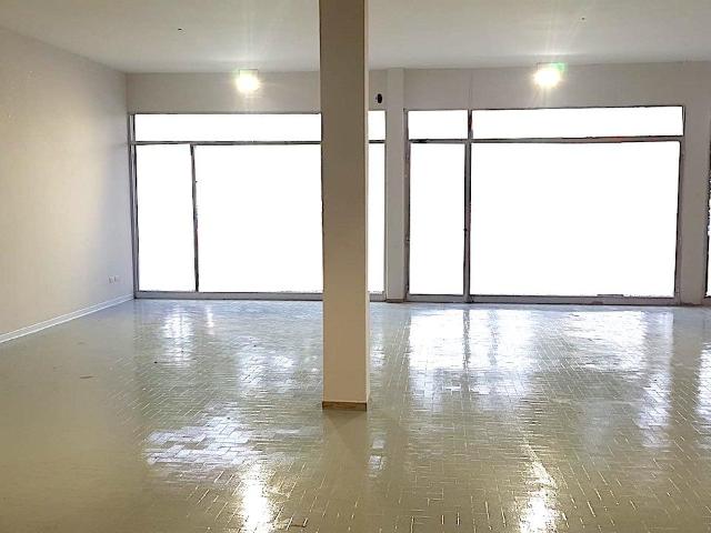 Locale Commerciale in affitto a Unione dei comuni Valle del Savio, Cesenà