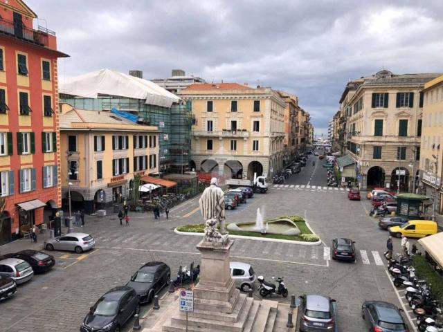 Locale Commerciale in affitto a Sampierdicanne, Chiavari