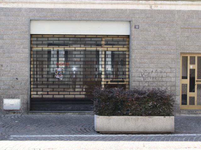 Locale Commerciale in affitto a Zona Omogenea Milano Nord, Cinisello Balsamo
