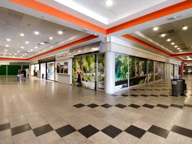 Locale Commerciale in affitto a Codogno, Lombardia