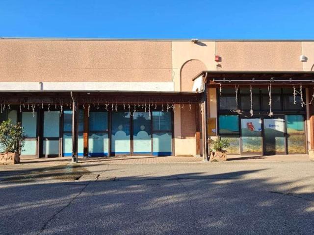 Locale Commerciale in affitto a Collazzone, Umbria