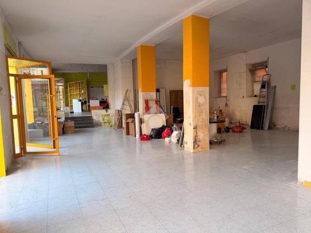 Locale Commerciale in affitto a Roma Capitale, Lazio