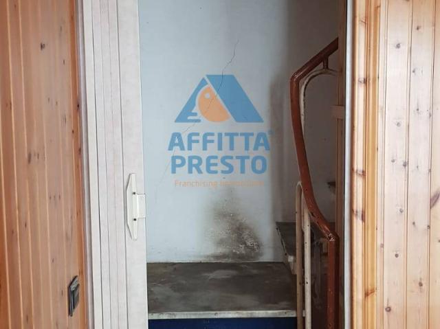 Locale Commerciale in affitto a Unione dei Comuni Circondario dell'Empolese Valdelsa, Empoli