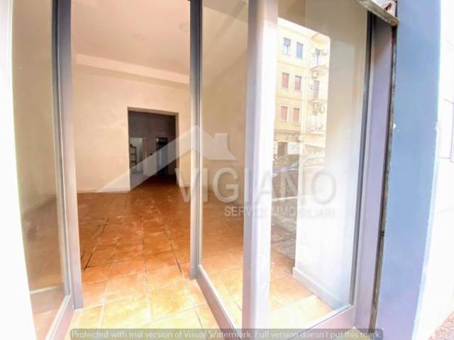 Locale Commerciale in affitto a Puglia, Foggia