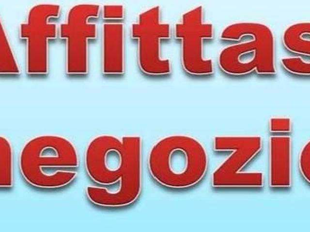 Locale Commerciale in affitto a Unione di Comuni della Romagna Forlivese, Quattro