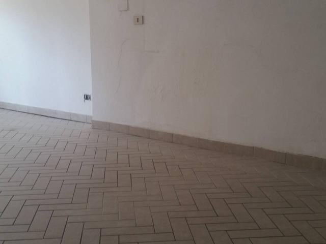 Locale Commerciale in affitto a Vallone, Francavilla Al Mare