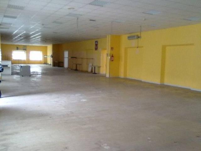 Locale Commerciale in affitto a Frosinone, Lazio