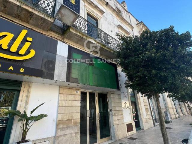 Locale Commerciale in affitto a Puglia, Lecce
