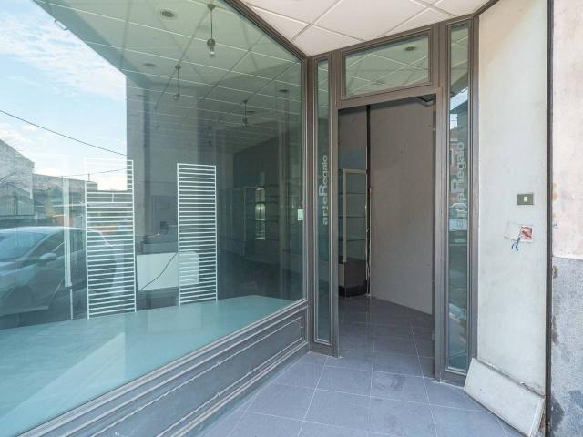 Locale Commerciale in affitto a Riposto, Sicilia