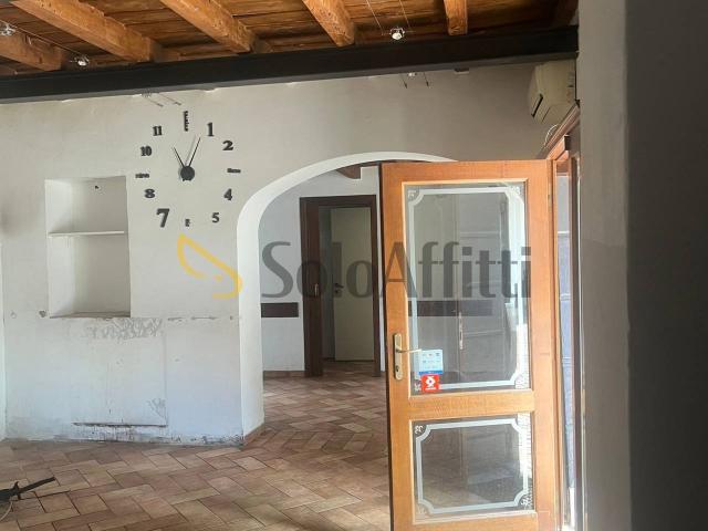 Locale Commerciale in affitto a Inzago, Lombardia