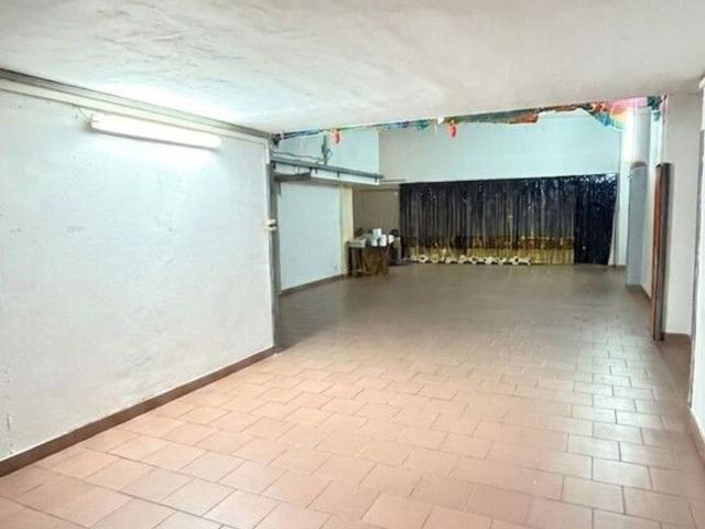 Locale Commerciale in affitto a Calabria, Catanzaro