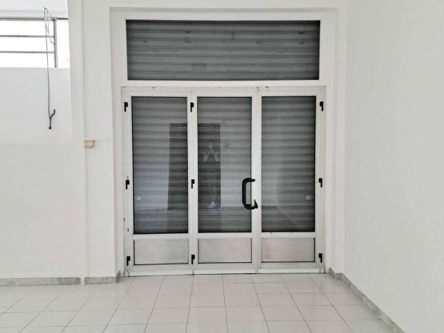 Locale Commerciale in affitto a Sant'Antonio, Lanciano