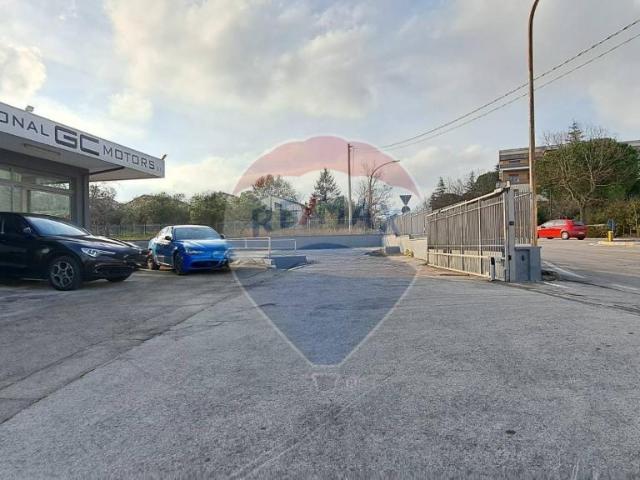 Locale Commerciale in affitto a Santa Rita, Lanciano
