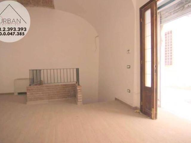 Locale Commerciale in affitto a Torretta, Tornimparte