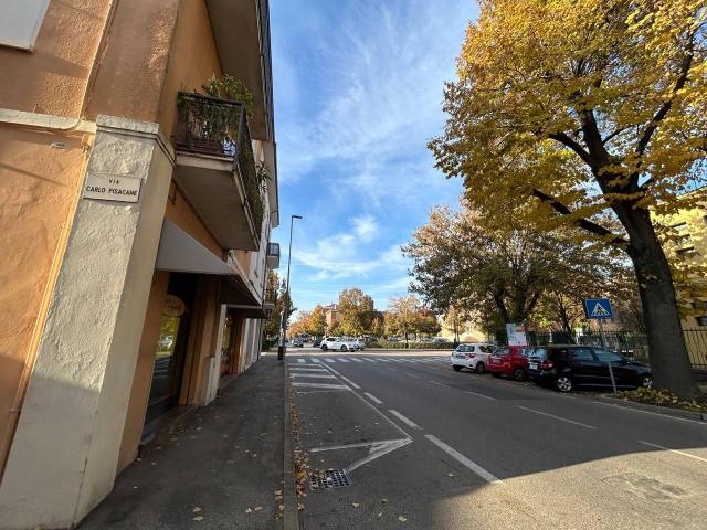Locale Commerciale in affitto a Legnago, Veneto