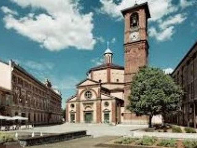 Locale Commerciale in affitto a Oltresempione, Legnano