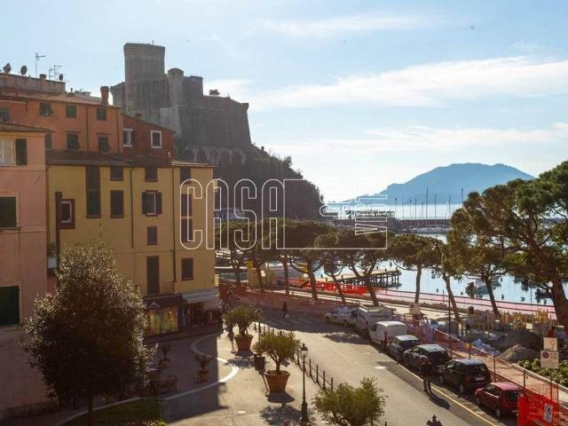 Locale Commerciale in affitto a Venere Azzurra, Lerici
