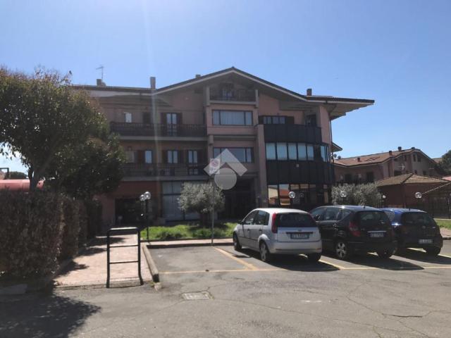 Locale Commerciale in affitto a Roma Capitale, Lazio