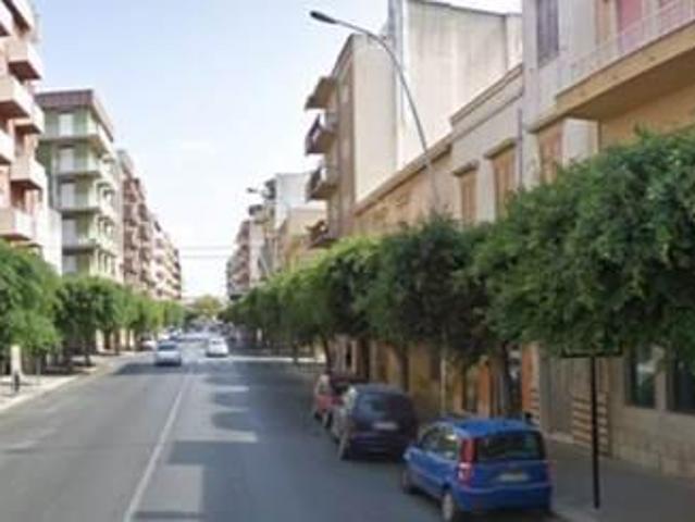 Locale Commerciale in affitto a Marsala, Sicilia