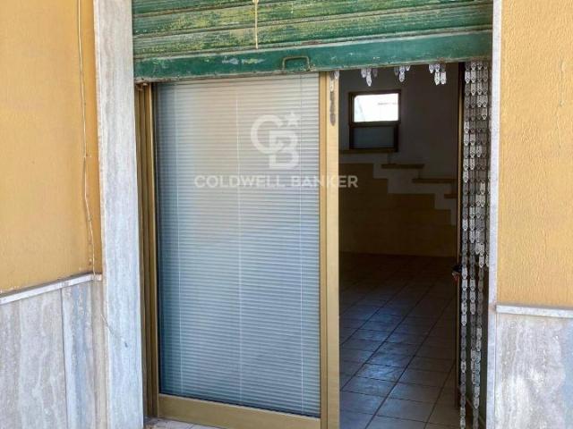 Locale Commerciale in affitto a Puglia, Lecce