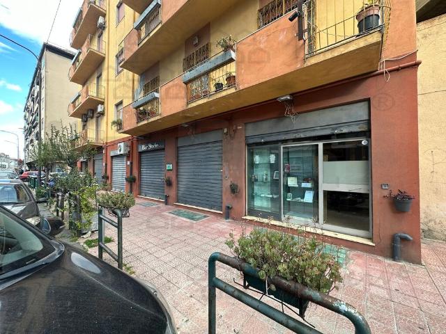 Locale Commerciale in affitto a III Circoscrizione, Messina