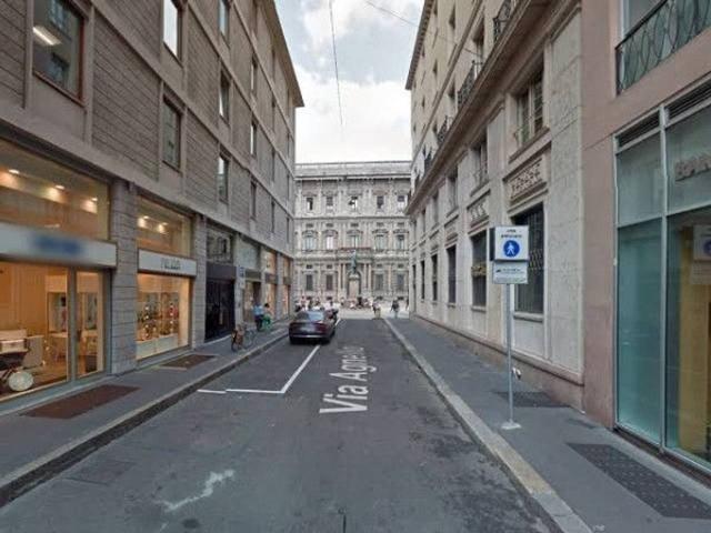 Locale Commerciale in affitto a Municipio 1, Milano