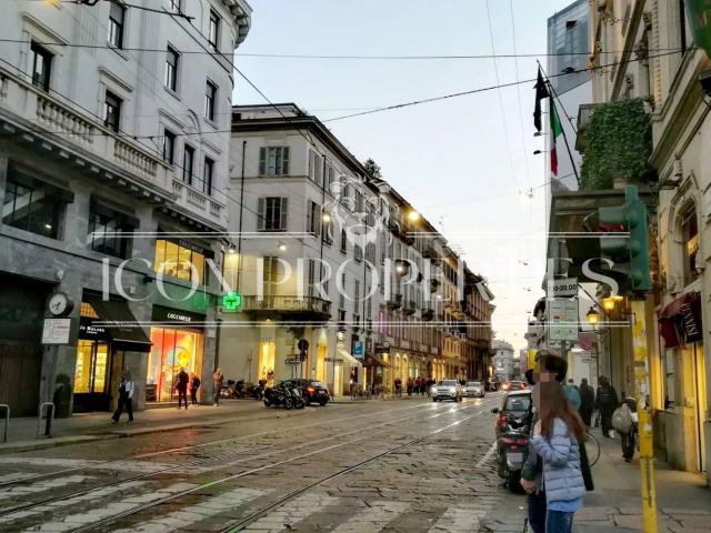 Locale Commerciale in affitto a Municipio 1, Milano