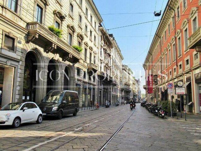 Locale Commerciale in affitto a Municipio 1, Milano