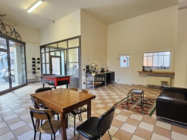 Locale Commerciale in affitto a Missagliola, Missaglia