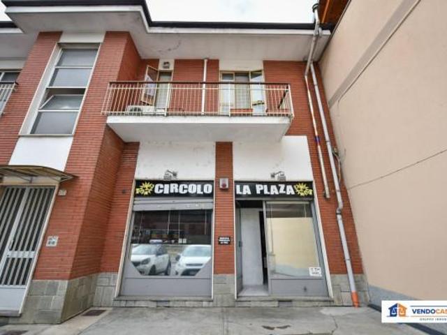 Locale Commerciale in affitto a Piemonte, Torino