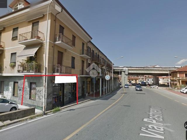 Locale Commerciale in affitto a Piemonte, Torino