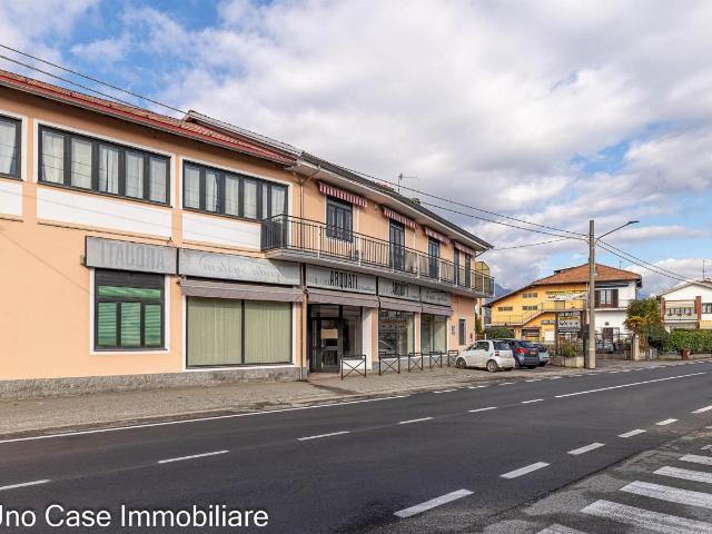 Locale Commerciale in affitto a Balme, Piemonte