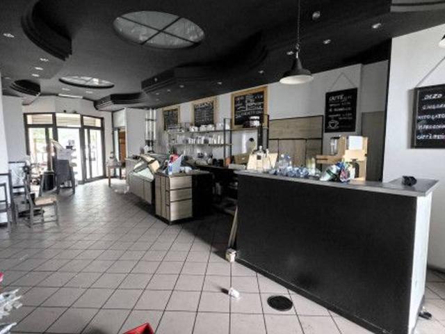 Locale Commerciale in affitto a Le Mosse, Montefiascone