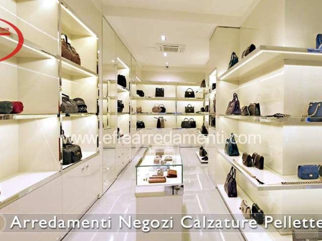 Locale Commerciale in affitto a Giglio, Montevarchi