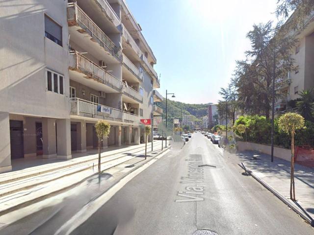 Locale Commerciale in affitto a San Clemente, Nocera Superiore