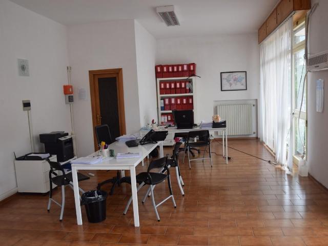 Locale Commerciale in affitto a Unione di comuni Valmarecchia, Novafeltria