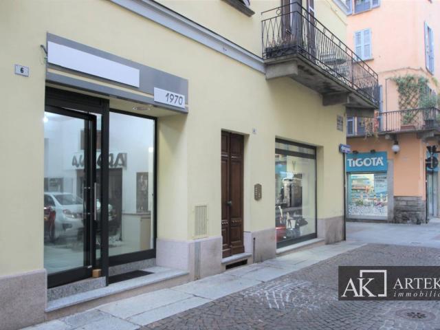 Locale Commerciale in affitto a Sacro Cuore, Piemonte