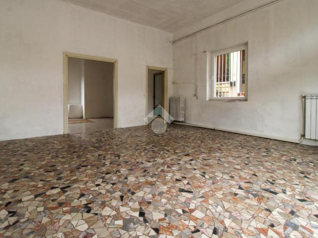 Locale Commerciale in affitto a Comunità montana della Valle Sabbia, Odolo