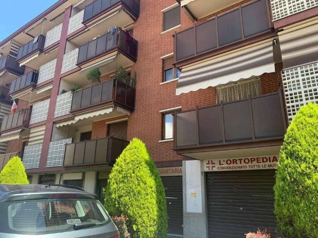Locale Commerciale in affitto a Piemonte, Torino
