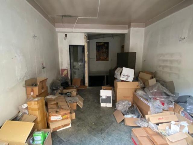 Locale Commerciale in affitto a IV Circoscrizione, Palermo