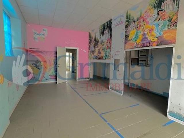 Locale Commerciale in affitto a Podere le Spiagge, Cenerente