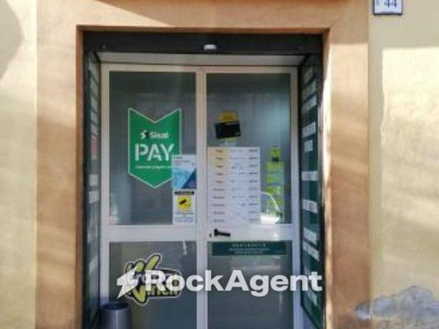 Locale Commerciale in affitto a Piedimonte Matese, Campania