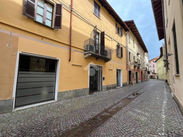 Locale Commerciale in affitto a Piemonte, Torino